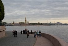 Photo of Стрелка Васильевского острова: панорамный вид на Неву